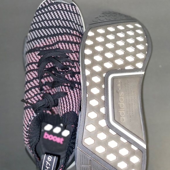 Adidas NMD R1 men’s shoes size 12 - Picture 3 of 8